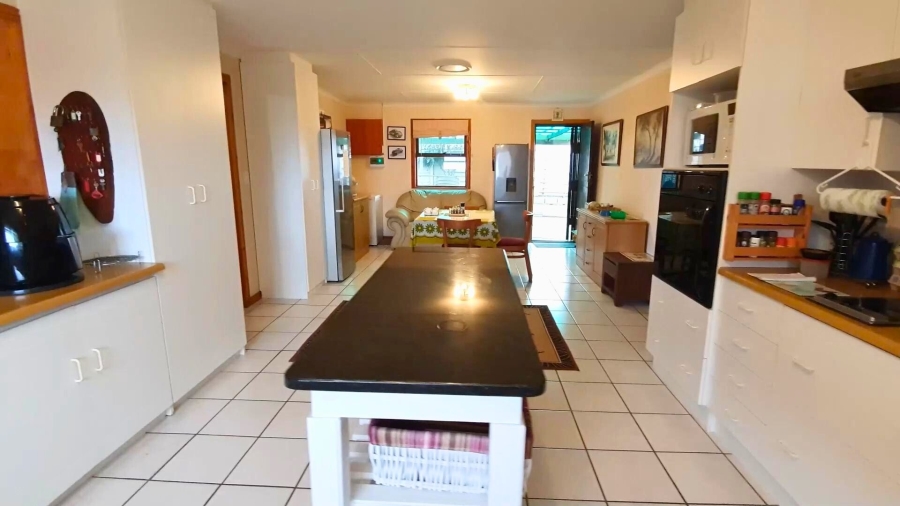 3 Bedroom Property for Sale in Dana Bay Western Cape